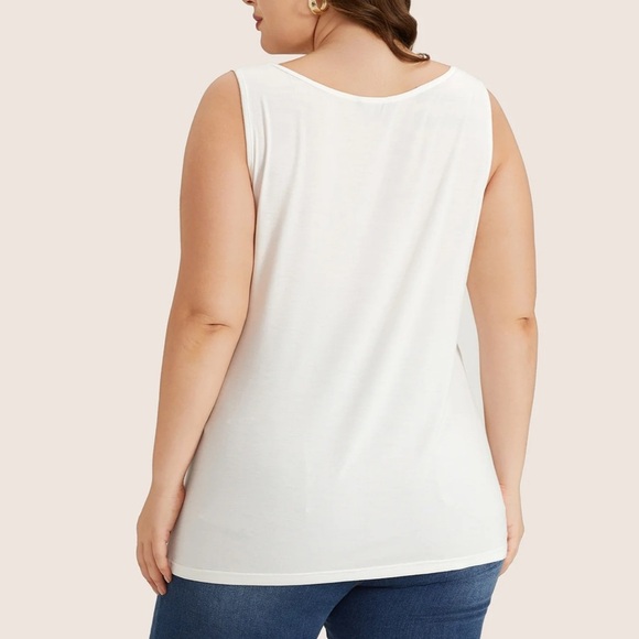 BloomChic Plus Size 2XL Supersoft Essentials Plain Square Neck Skinny Tank Top - Picture 2 of 6